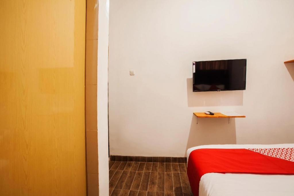 Oyo 2720 Sutomo Inn Medan Esterno foto